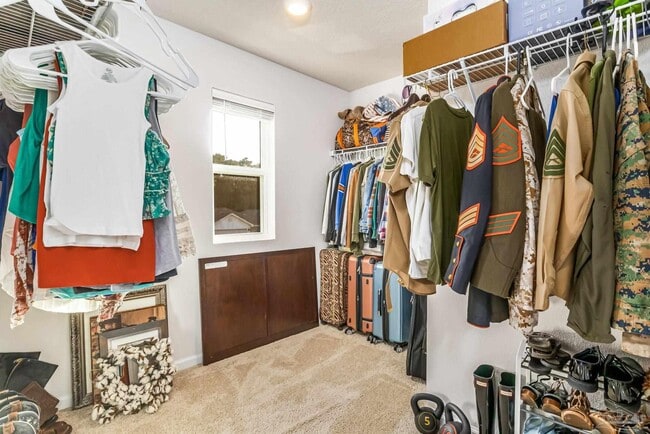 Building Photo - 1904 Mary Jo Way