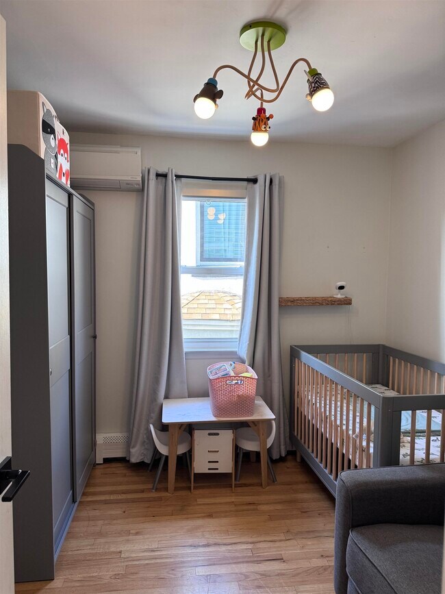 Building Photo - 59 Hauxhurst Ave