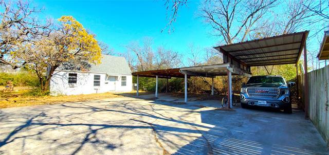 Primary Photo - 2604 N Locust St
