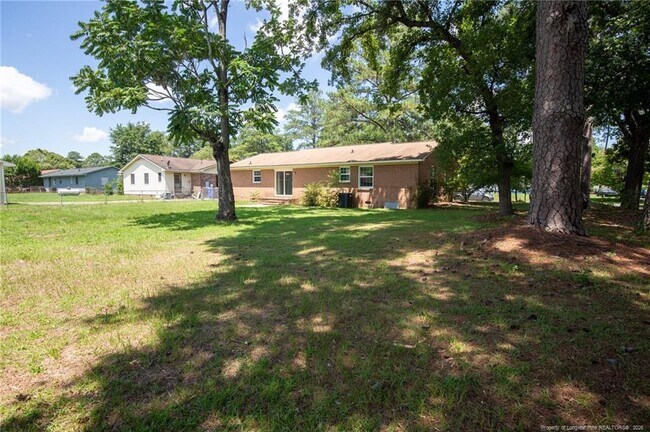 Building Photo - 4727 Friar Ave
