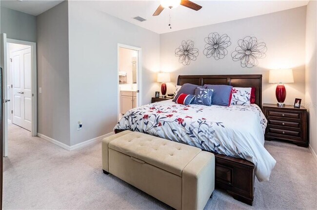 Building Photo - 5711 Colony Glen Rd