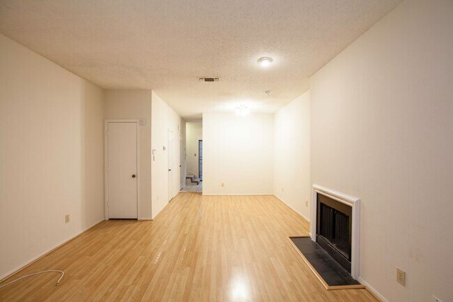 Building Photo - 5000 Cedar Springs Rd