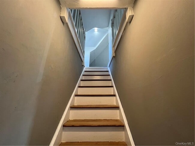 Building Photo - 85 Locust Ave