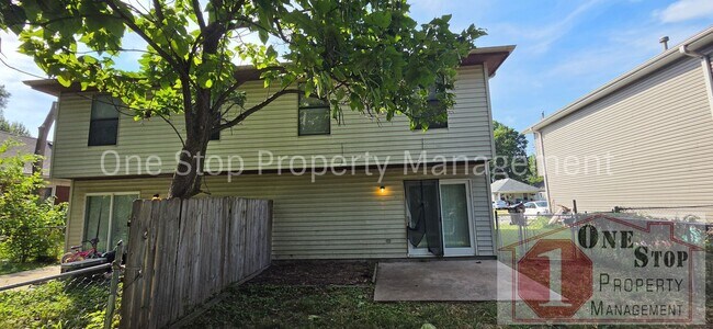 Building Photo - 508 E Kansas Ave