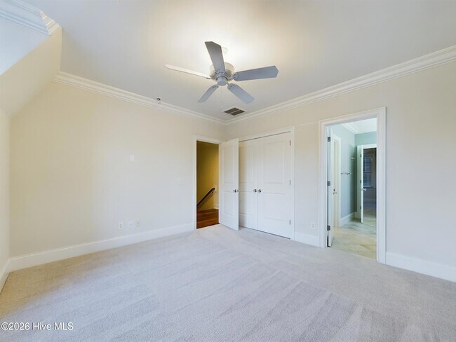 Building Photo - 3724 Rolston Dr
