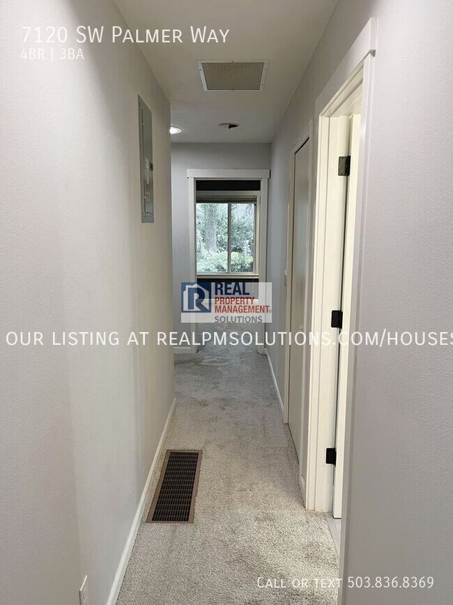 Building Photo - 7120 SW Palmer Way