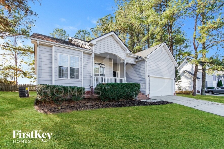 Building Photo - 4104 Mangrove Dr