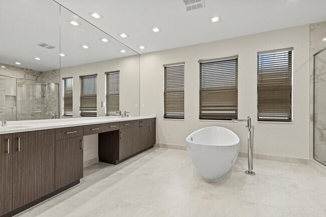 Building Photo - 10033 Stockrun Dr