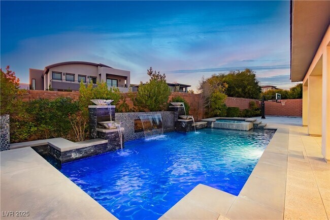 Building Photo - 94 Glade Hollow Dr