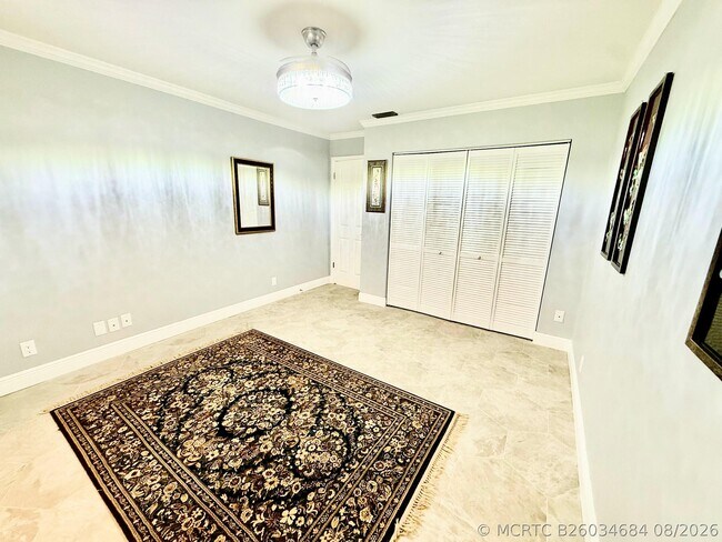 Building Photo - 916 Savannas Point Dr