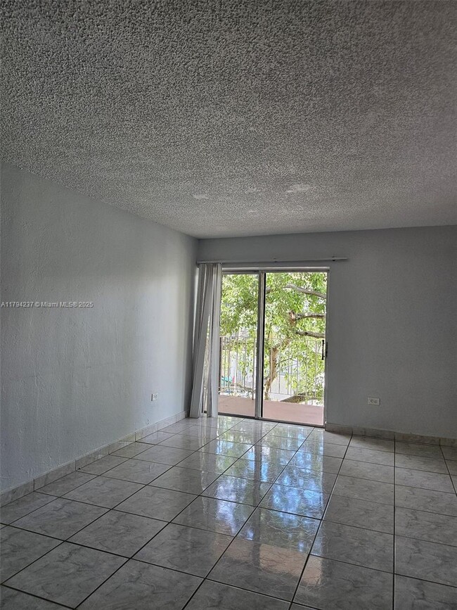 Building Photo - 8101 SW 73rd Ave