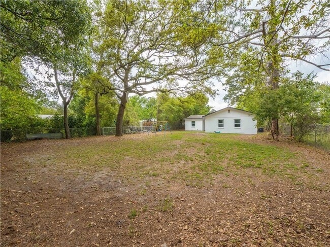 Building Photo - 244 Sherwood Ln