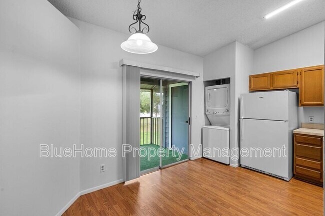 Building Photo - 5461 Lake Margaret Dr