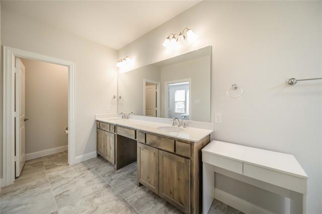 Building Photo - 3902 Aventino Ct