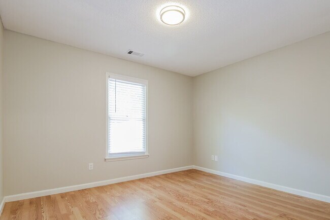 Building Photo - 1470 Cider House Ln