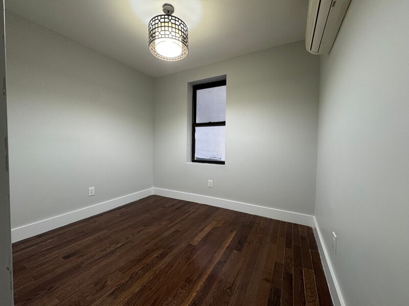 Building Photo - 2714 Avenue D