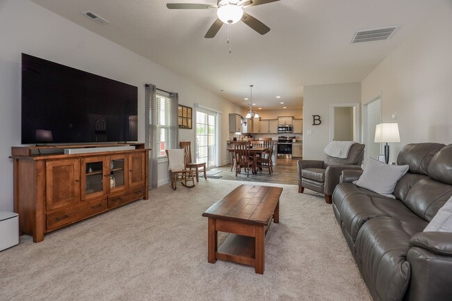 Building Photo - Brand new home in newly developed community, Onslow Bay