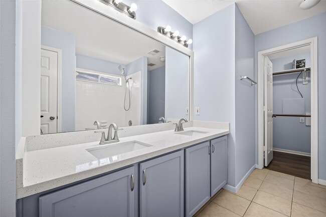 Building Photo - 510 Cypresswood Trce