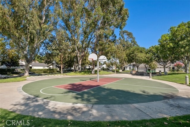 Building Photo - 56 Windjammer