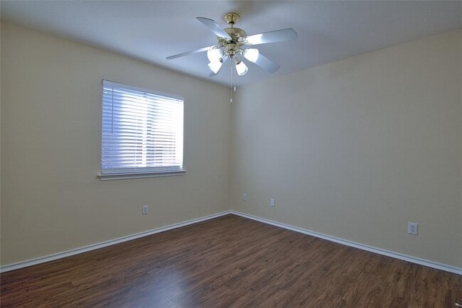 Building Photo - 1232 Kenneys Way