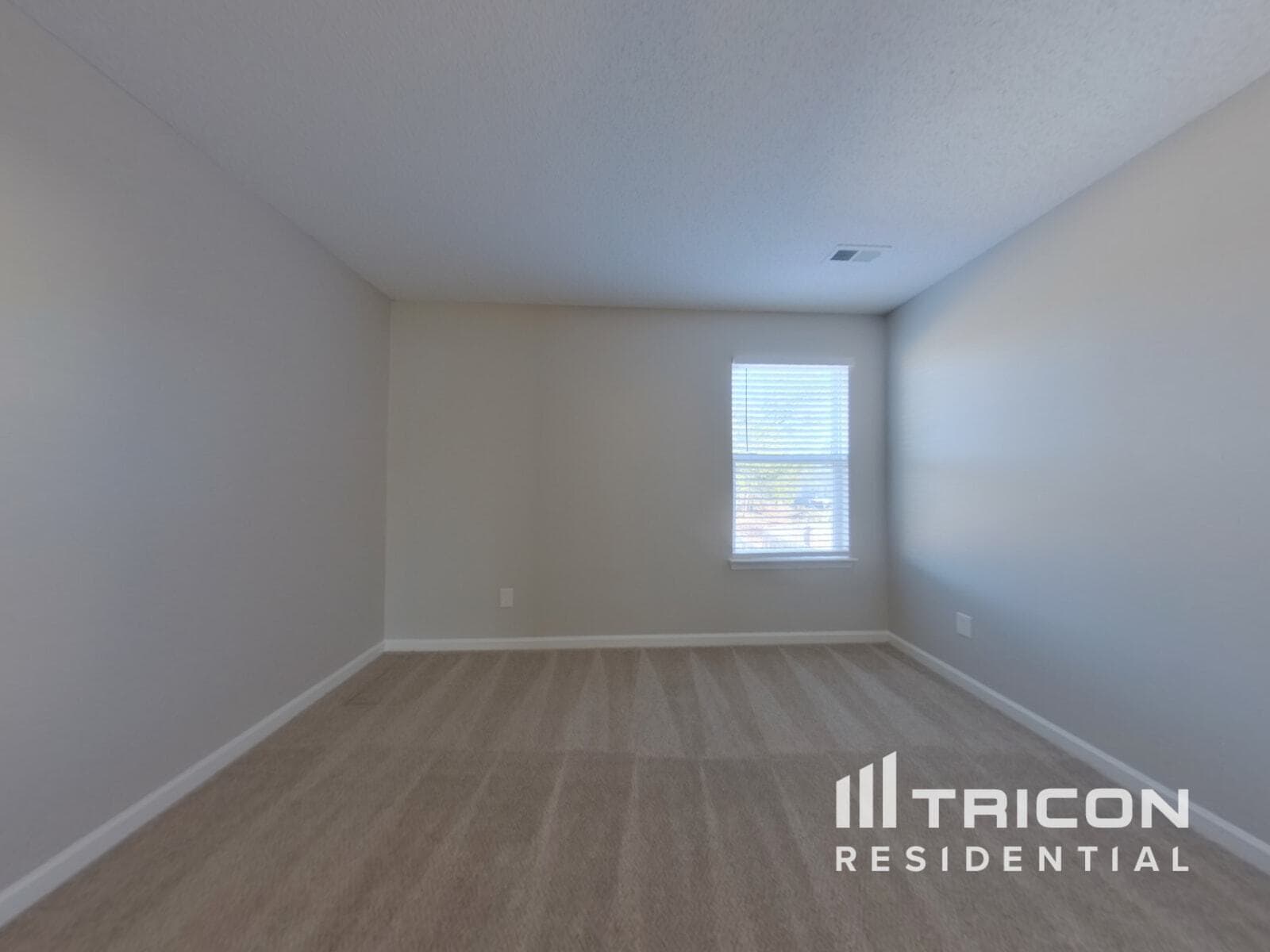Building Photo - 11808 Kilrush Dr
