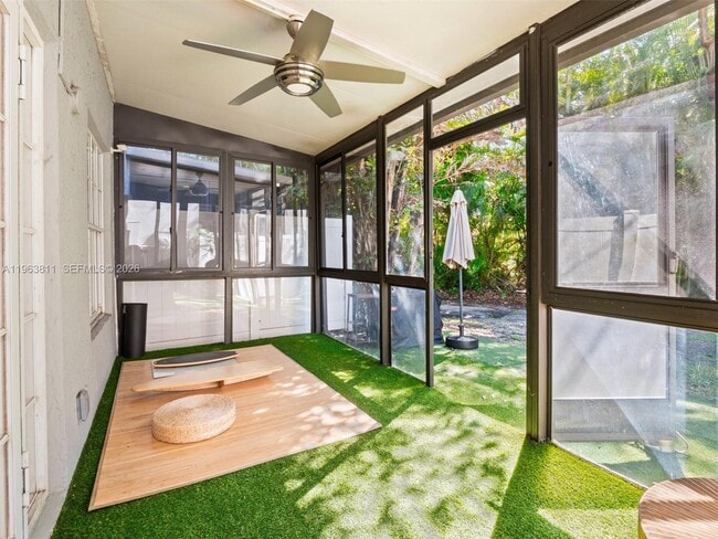 Building Photo - 2553 NW 42nd Ave