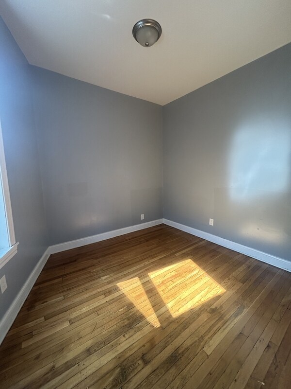 Building Photo - 6601 S Langley Ave