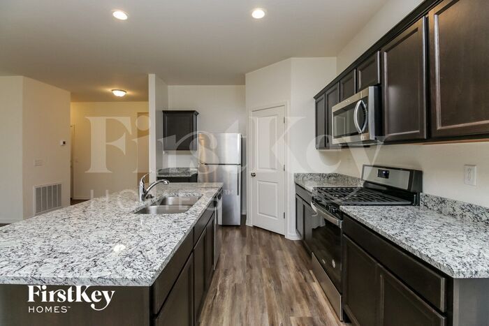 Building Photo - 357 W White Sands Dr