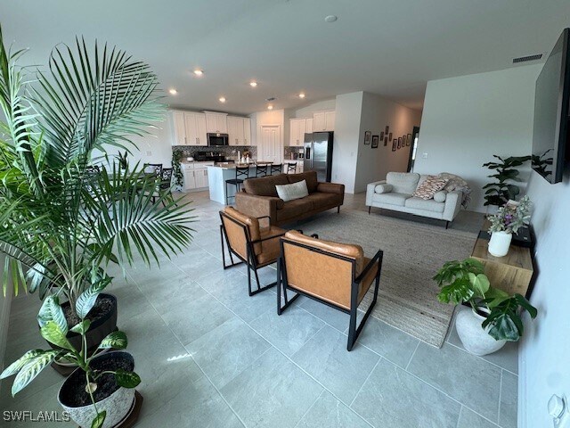 Building Photo - 3892 Treasure Oak Wy
