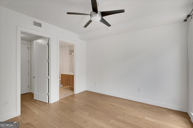 Building Photo - 867 Peachtree St NE
