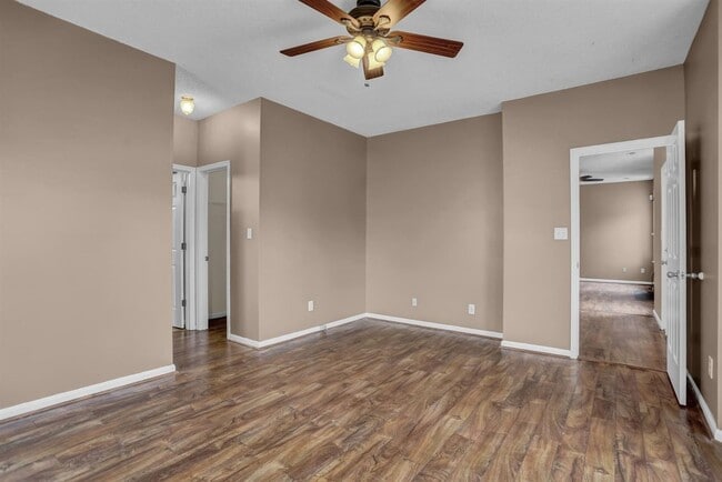 Building Photo - 2270 Timberlake Lane, Newport News, VA  23602