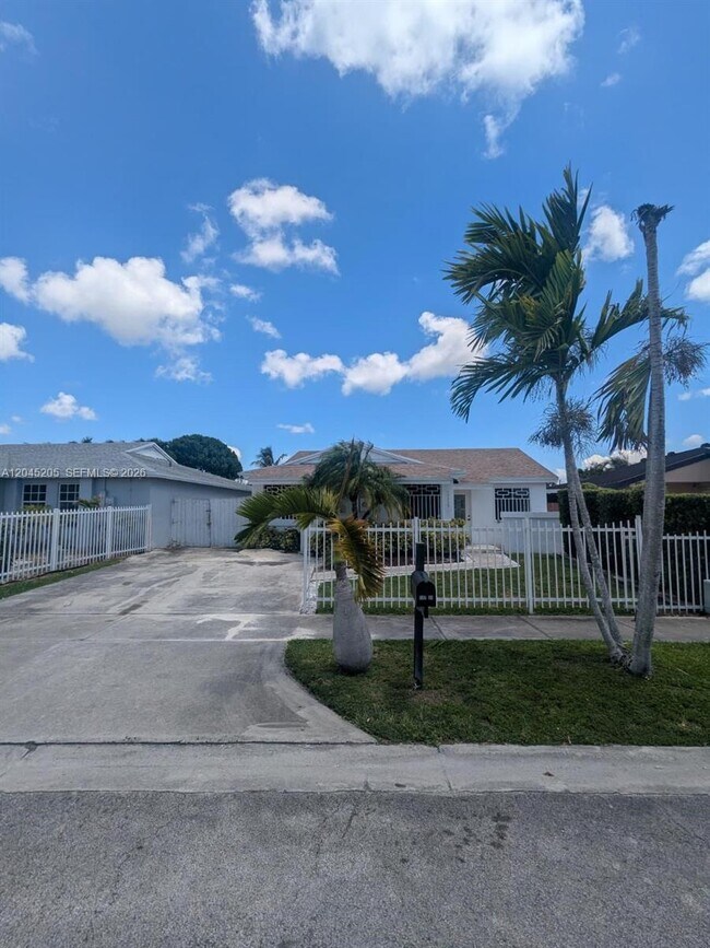 Building Photo - 12335 SW 193rd St