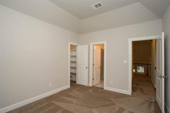 Building Photo - 3809 Vinalopo Dr