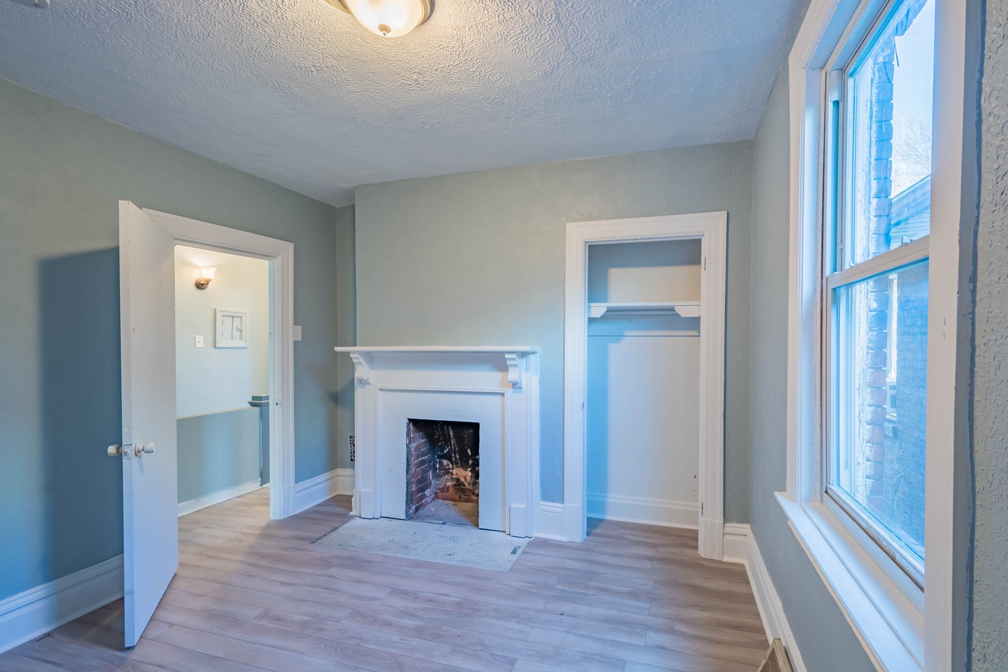 Building Photo - 435 N Graham St