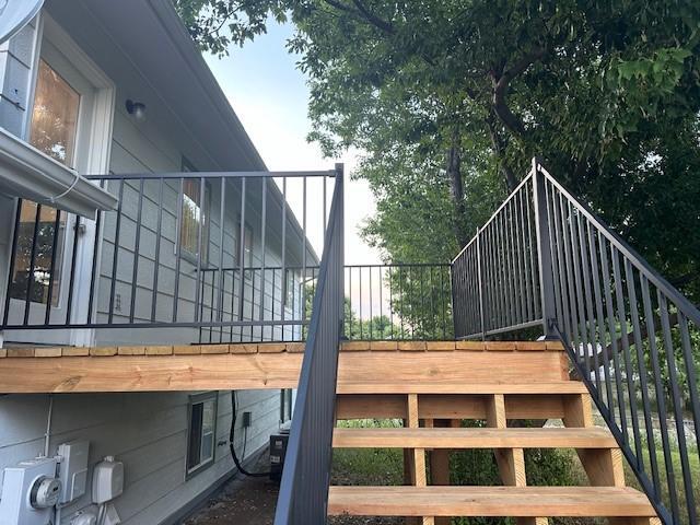 Building Photo - 3814 Elm Ave