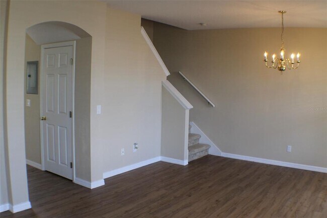 Building Photo - 3336 Santa Rita Ln