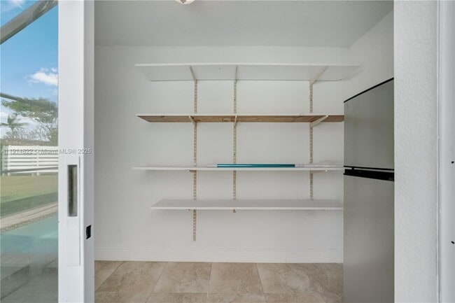 Building Photo - 10621 SW 111th St