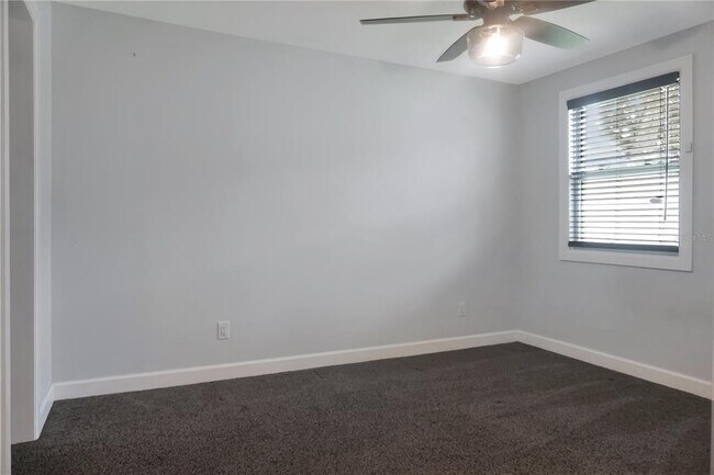 Building Photo - 222 Citrus Dr