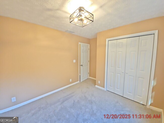 Building Photo - 155 Stroud Rd