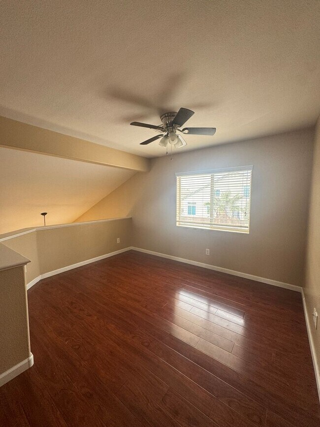 Building Photo - Clean 2 Story 3 Bedroom Home In The Heart of Green Valley Ranch