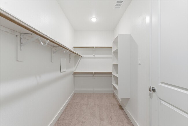 Building Photo - 4605 Lavatera St