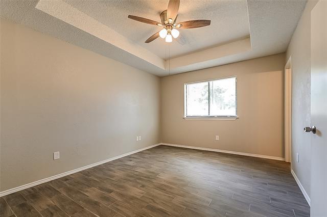 Building Photo - 103 Meadow Dr