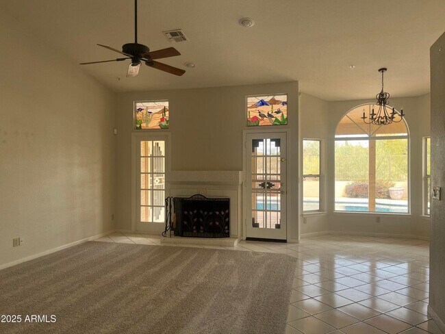 Building Photo - 9440 E Palm Tree Dr