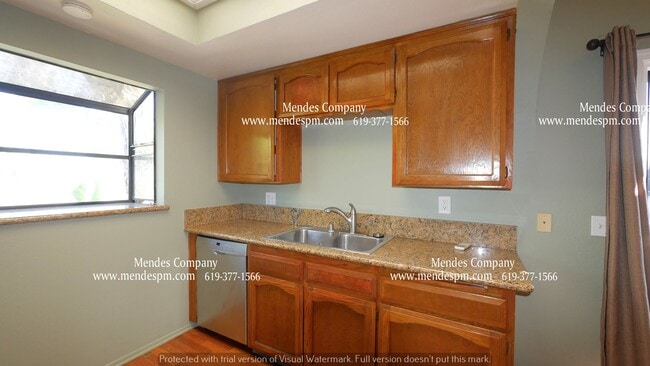 Building Photo - 4654 Idaho St