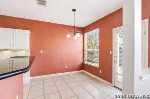 Building Photo - 2635 Lakehills St