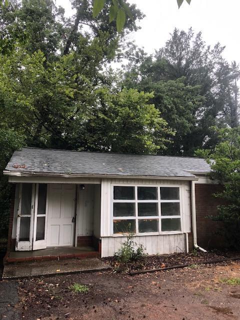 Primary Photo - 325 S Link Ave