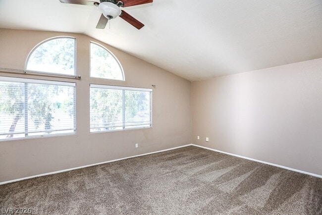 Building Photo - 161 Kachina Dr