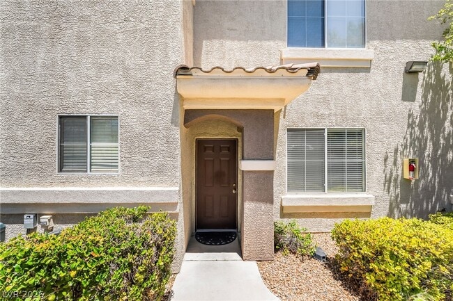Building Photo - 9050 W Warm Springs Rd