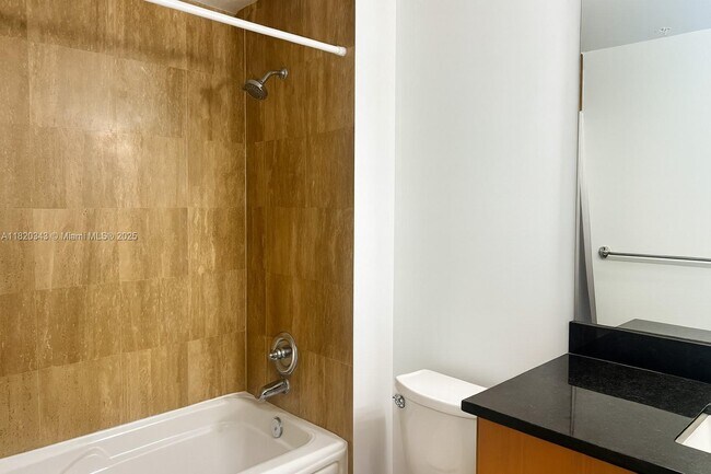 Building Photo - 300 S Biscayne Blvd