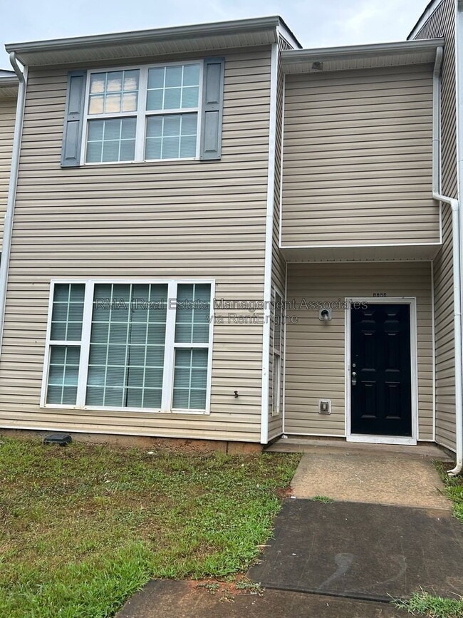 Building Photo - 1768 Carrington Dr